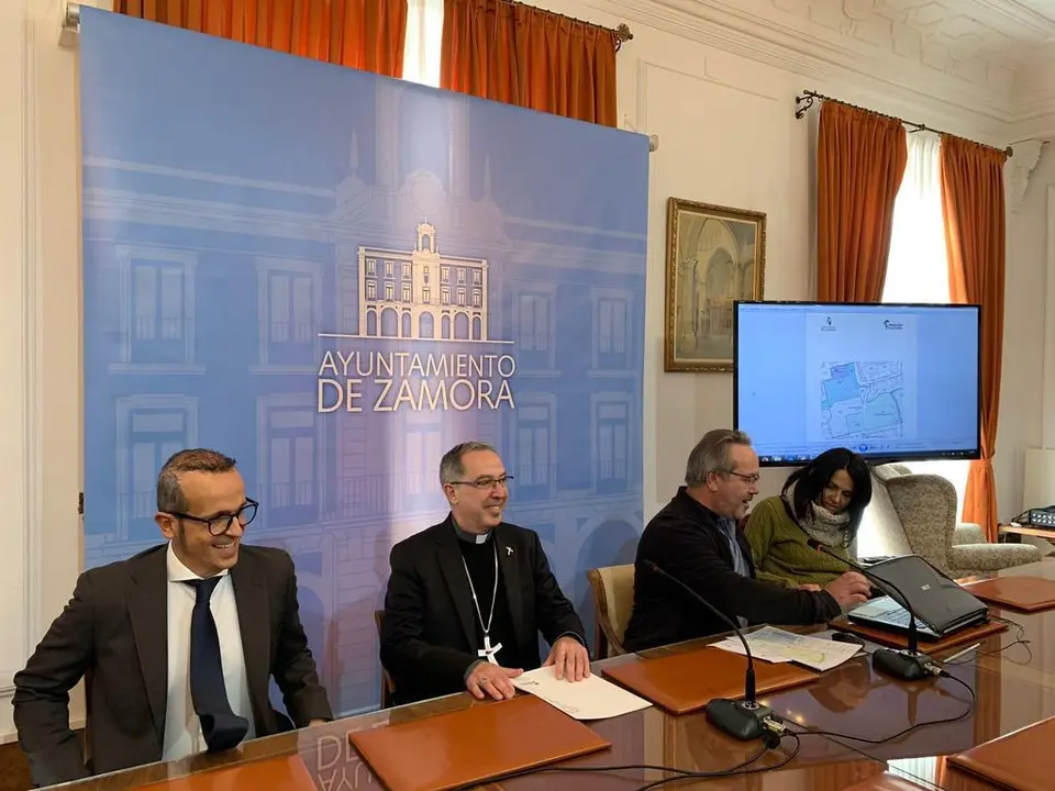 Nueva aparcamiento horta