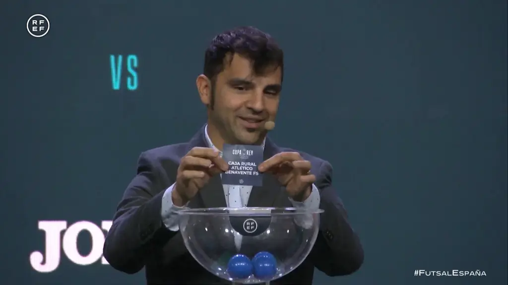Charlie en el sorteo de Copa