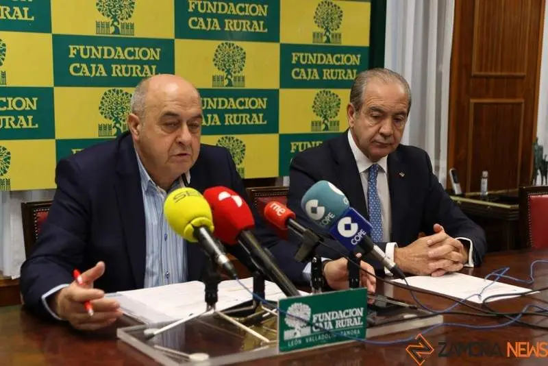 Feliciano Ferrero y Cipriano García, de Caja Rural. Foto Marcos Vicente