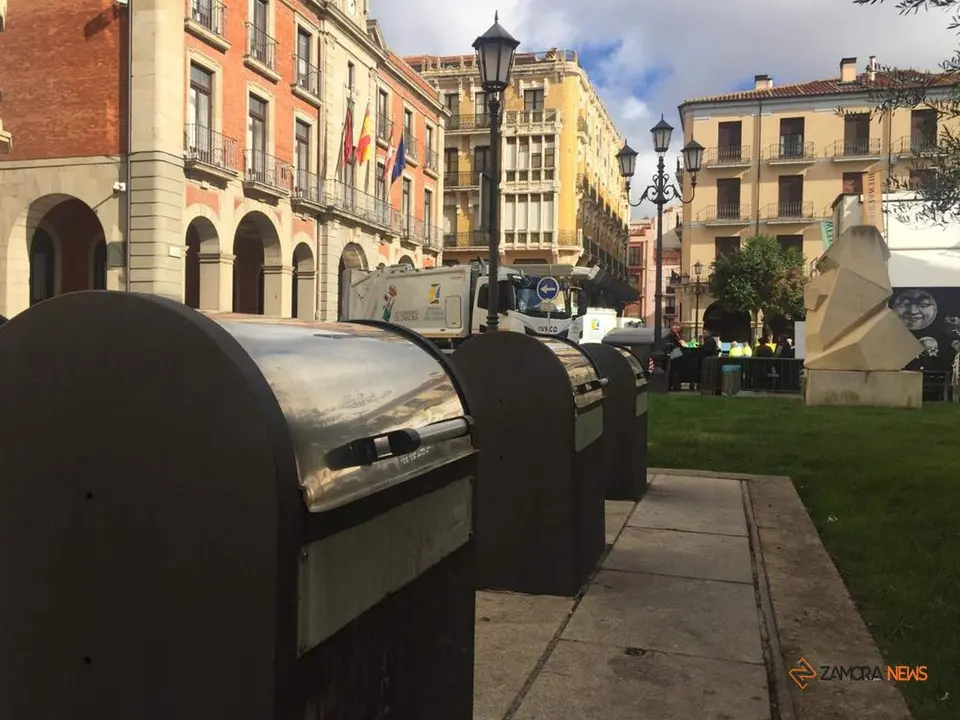 Contenedores soterrados en la Plaza Mayor de Zamora