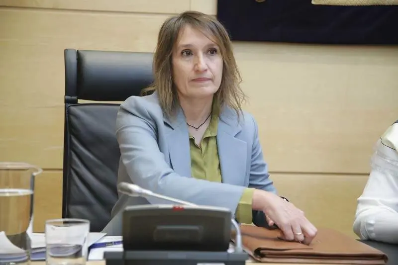 Rocío Lucas en las Cortes