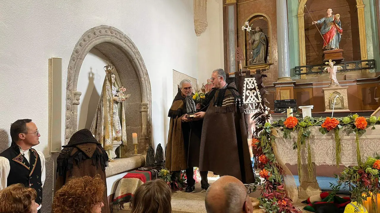 IX Jornada de Exaltación de la Capa Alistana en homenaje a las víctimas de los incendios