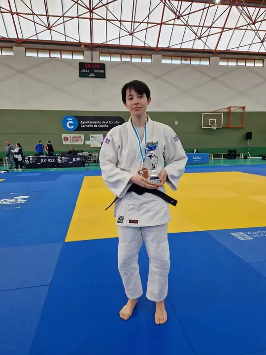 Sara Ventosa tras conseguir el tercer premio en el Campeontao de España senior