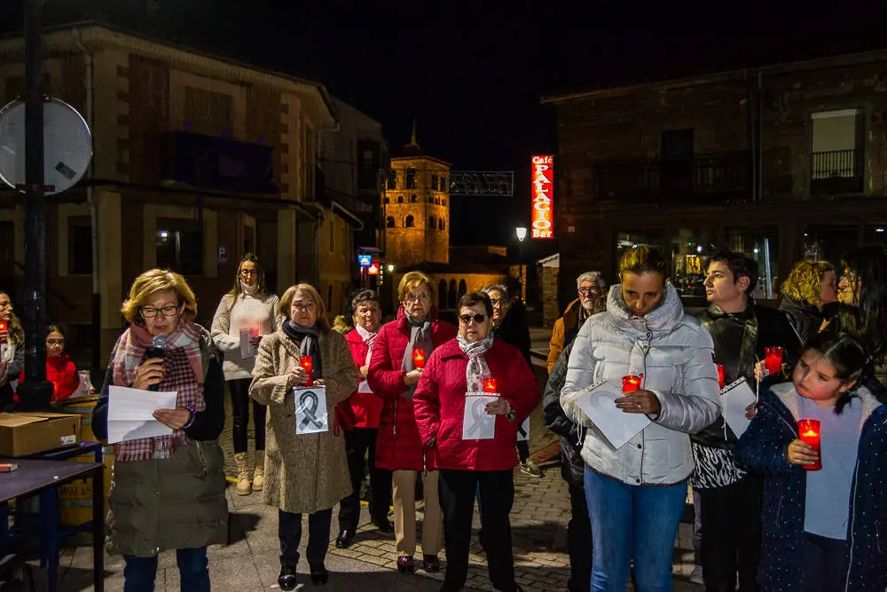 Tábara se sume en el silencio con motivo del 25N. Fotografía: Tu Voz Digital