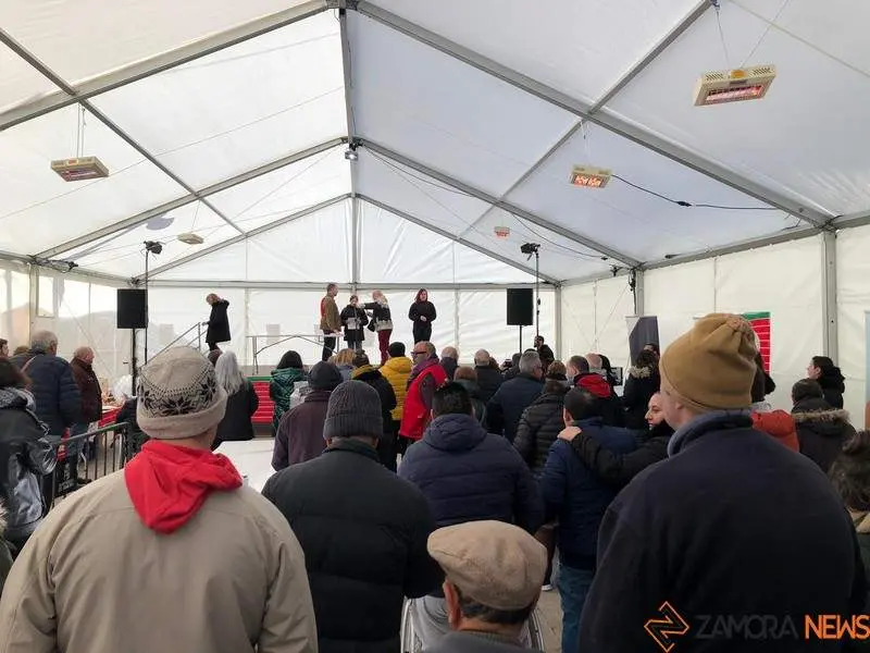 La carpa de La Marina