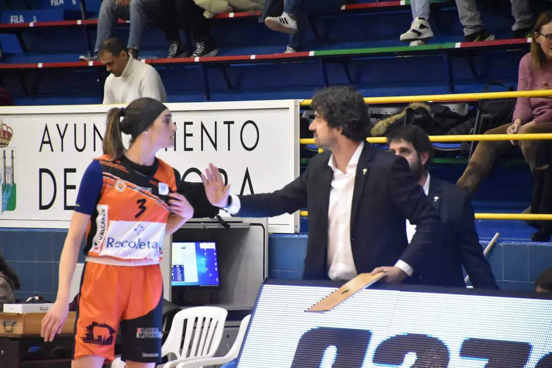 A0182943-9D1B-49C5-95ED-C2897236867F