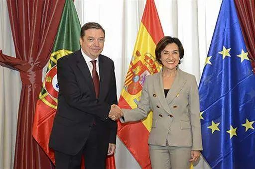 Luis Planas destaca que España y Portugal estrechan sus lazos para el desarrollo estratégico de la agricultura y la pesca ibéricas (Pool Moncloa)