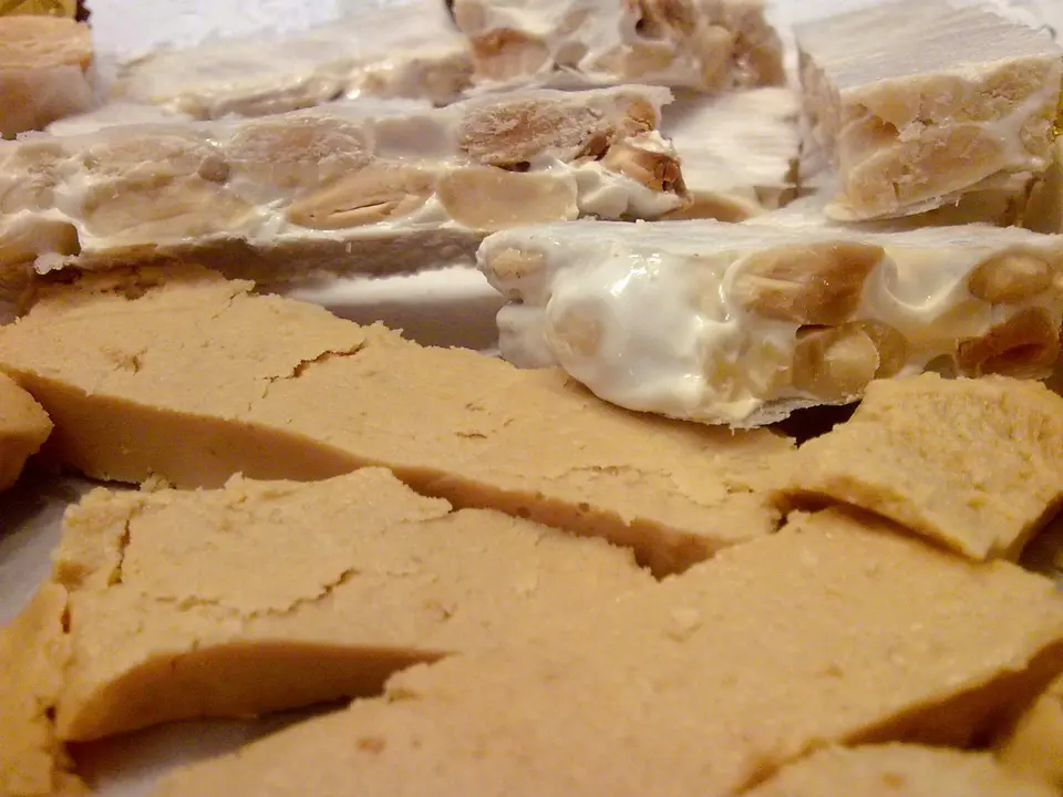 Turrón blando y turrón duro