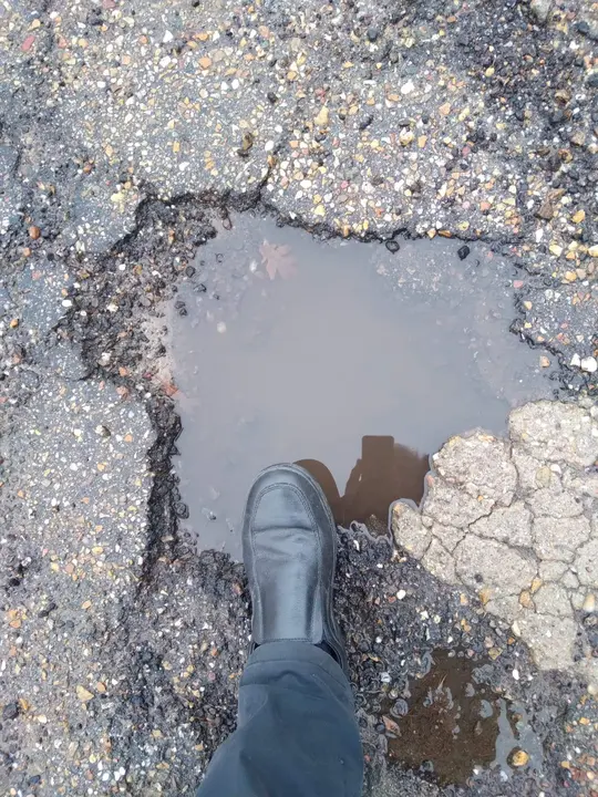 Ceniza y baches en Ferreras de Abajo (9)