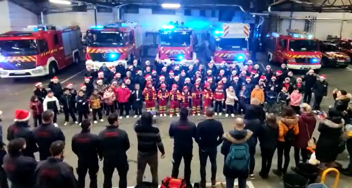 Visita colegio Divina Providencia al parque de Bomberos de Zamora