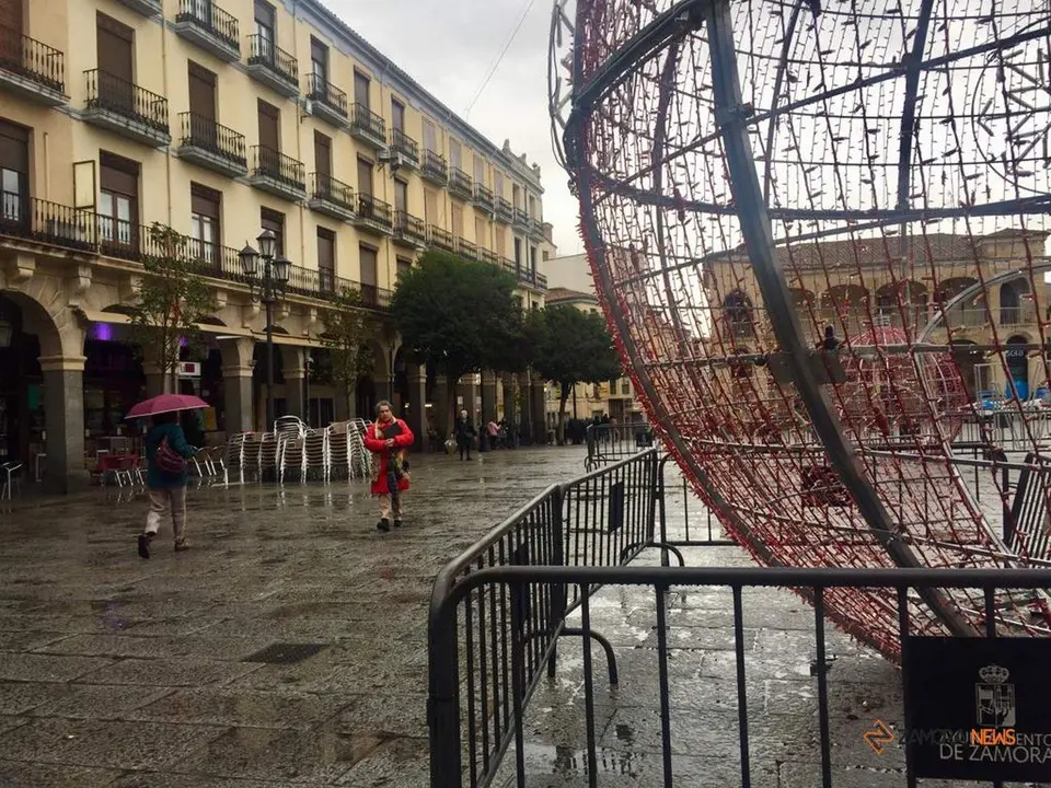 Lluvia en la Plaza Mayor