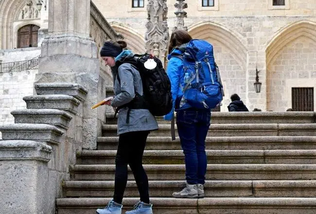 Camino de Santiago a su paso por Burgos. Fotografía de archivo de turismo