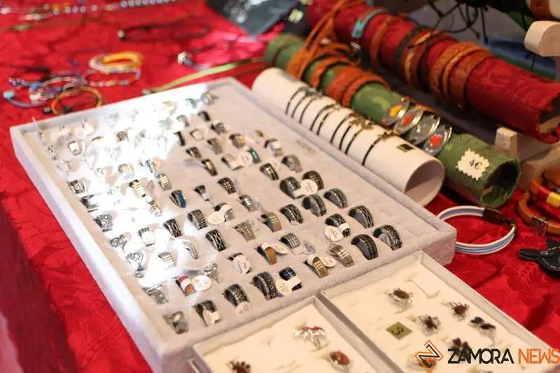 Mercadillo navideño (19)