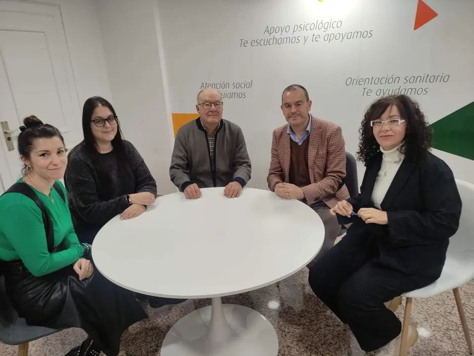 Visita Requejo asociaciones