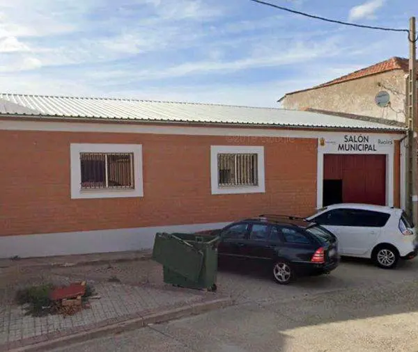 Salón municipal de Roales del Pan