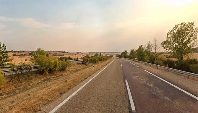 A-52 entre Benavente y Quiruelas de Vidriales