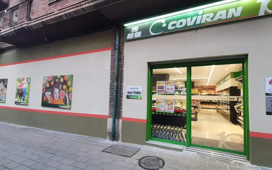 Supermercado Covirán en la calle San Pablo