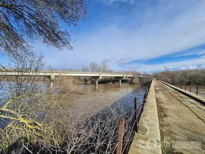 Río Órbigo a su paso por Santa Cristina de la Polvorosa. Fotografía: Interbenavente