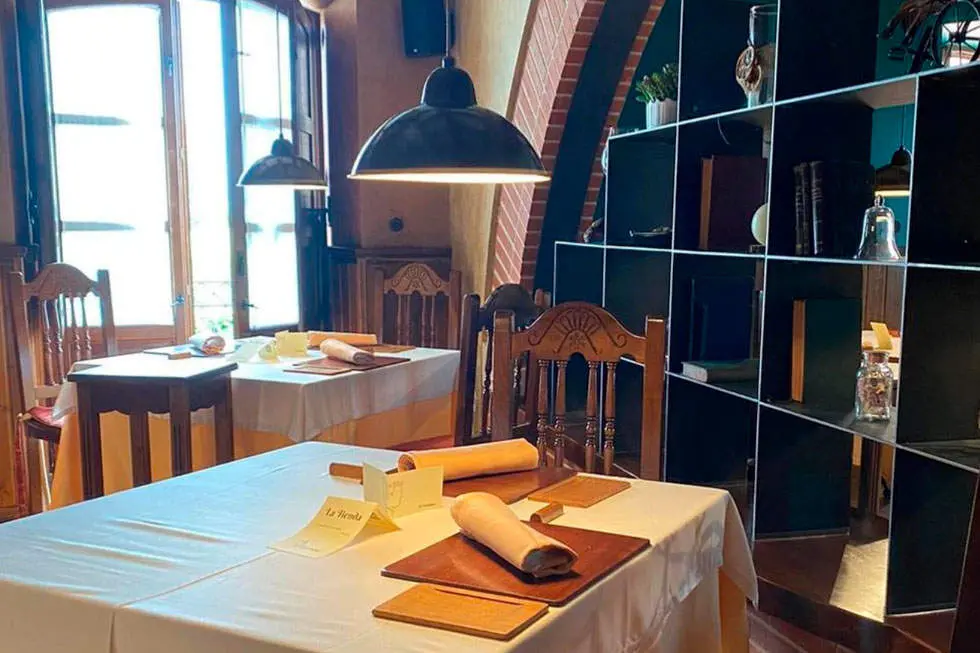 Restaurante El Ermitaño vía Interbenavente.es