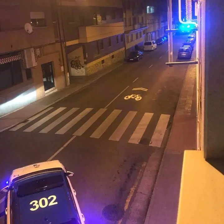 Bomberos y Policía en Peña de Francia