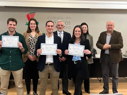 Entrega de las becas