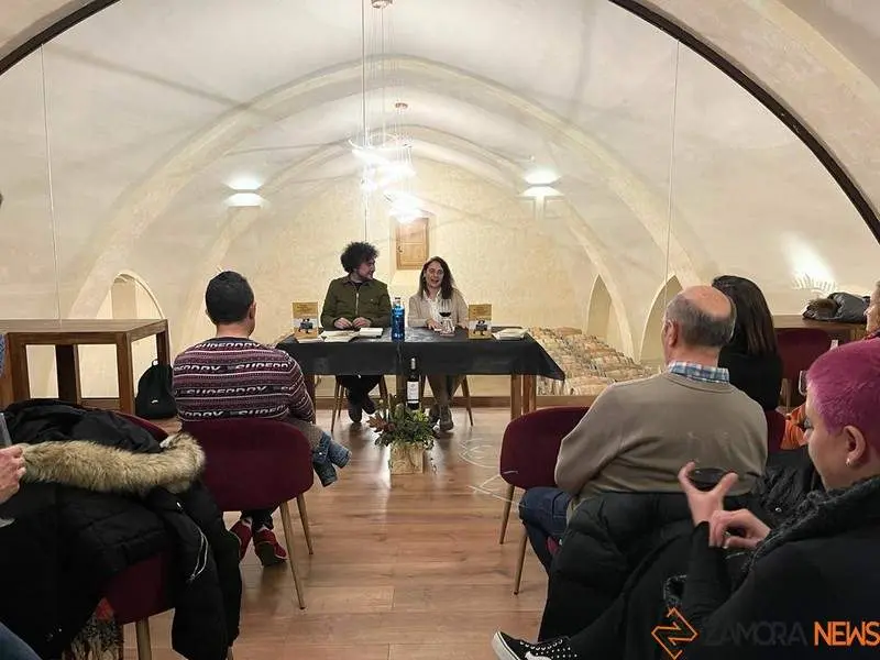 Presentación del libro de Rodrigo Garrido (1)