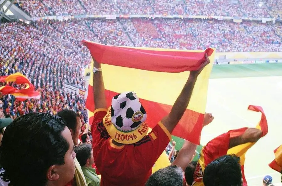 España