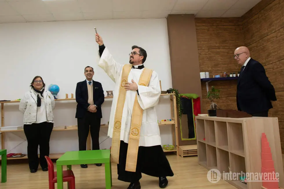 Bendición de la Escuela Infantil Peñacorada Garden en Benavente