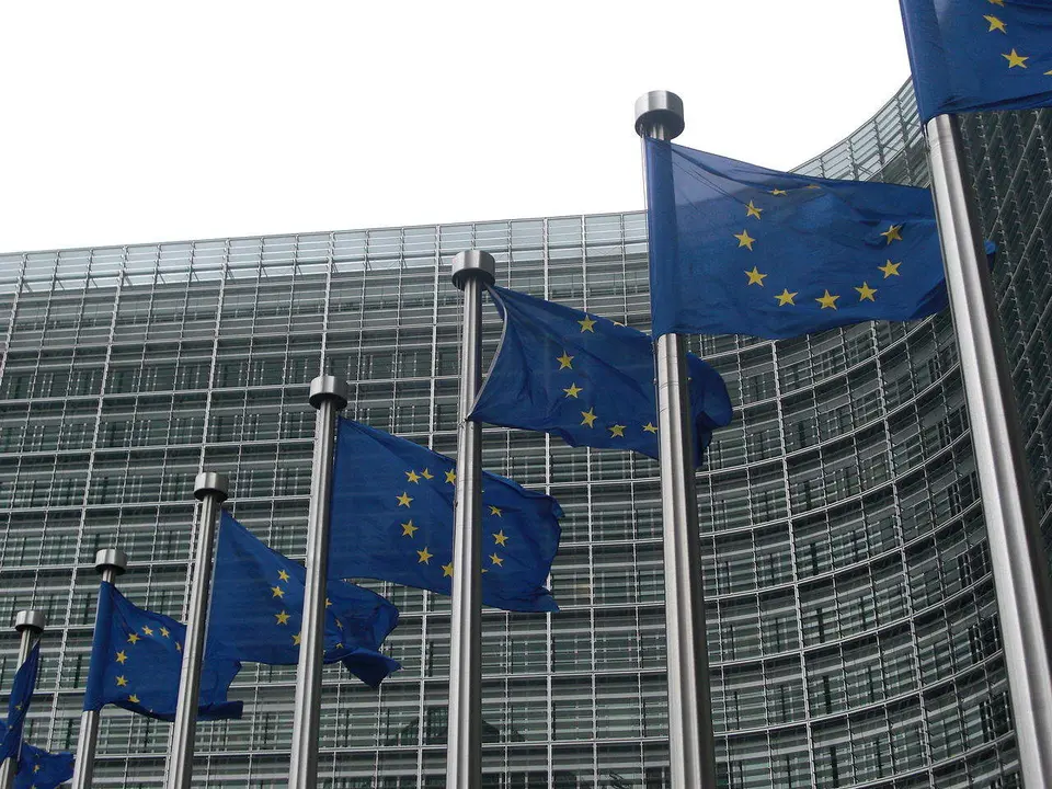 Banderas de la Unión Europea ante el Berlaymont