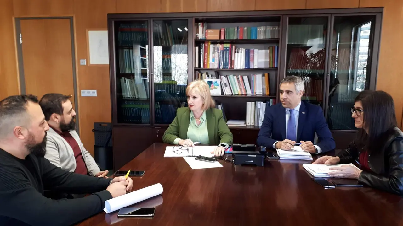 delegada con la asociación La Culebra no se calla