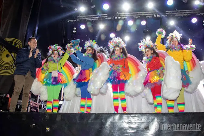 Fantasía de colores vía Interbenavente.es