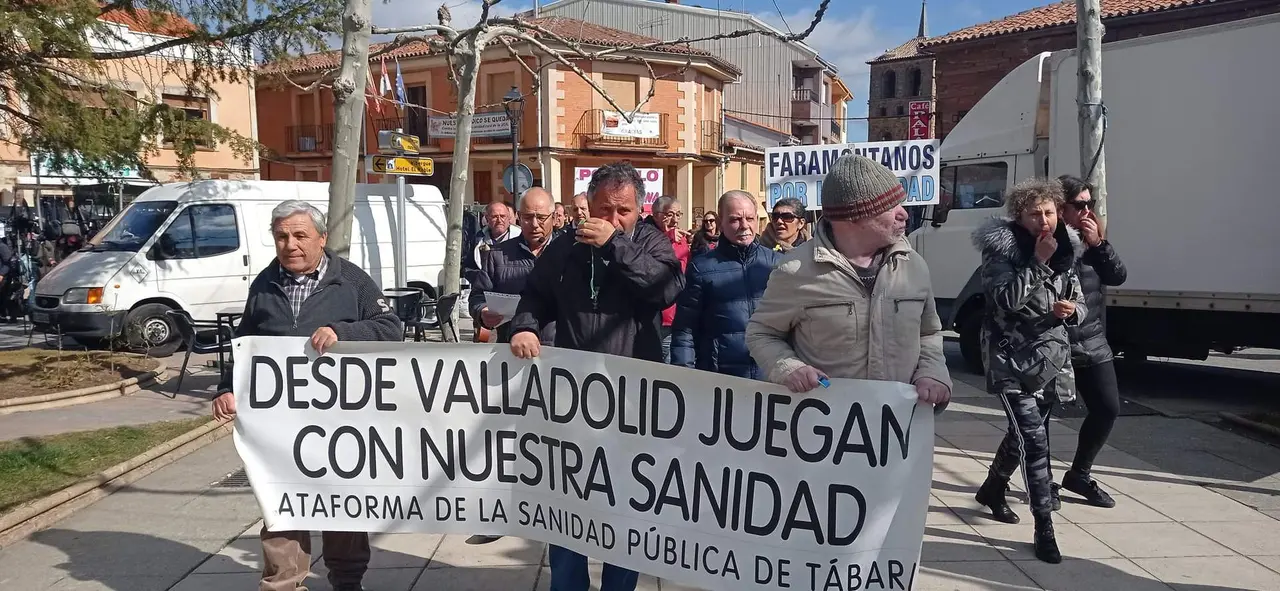Protesta Plataforma por una Sanidad Pública Digna de la Zona Básica de Salud de Tábara. Fotografía: CEDIDA