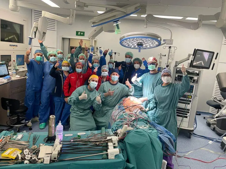 Primer trasplante de pulmón por vía robótica en el mundo