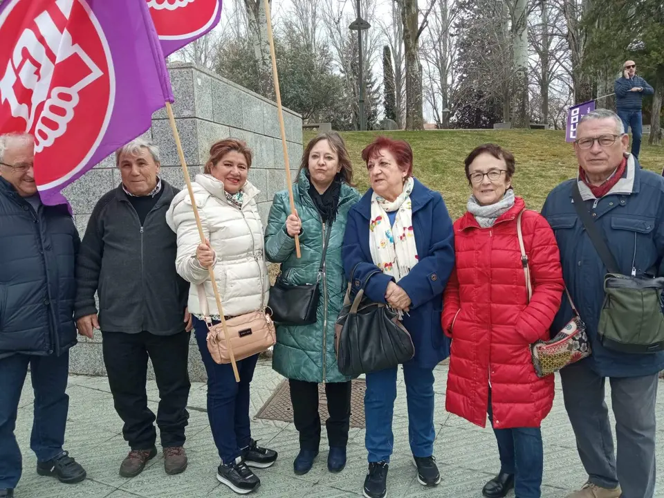 04 PSOE Zamora. Concentración UGT-CCOO Día Internacional Mujer 8M2023