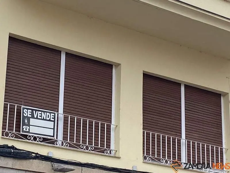 Cartel de Se Vende