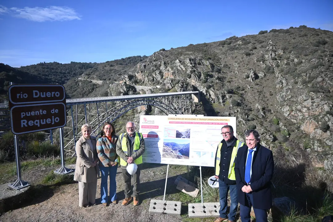Visita a las obras del puente de Requejo