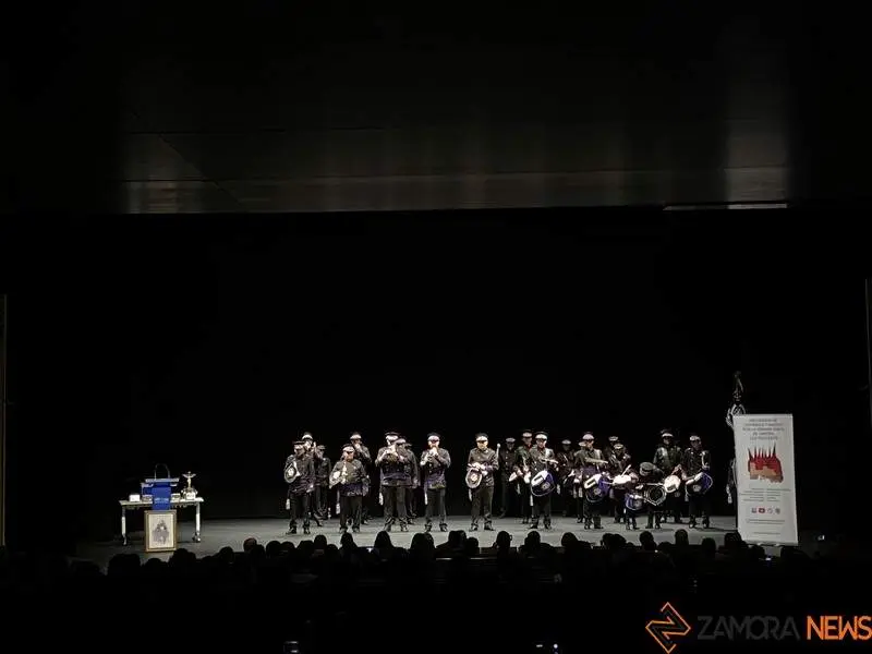 IX Certamen de Cornetas y Tambores Francisco Carricajo (16)