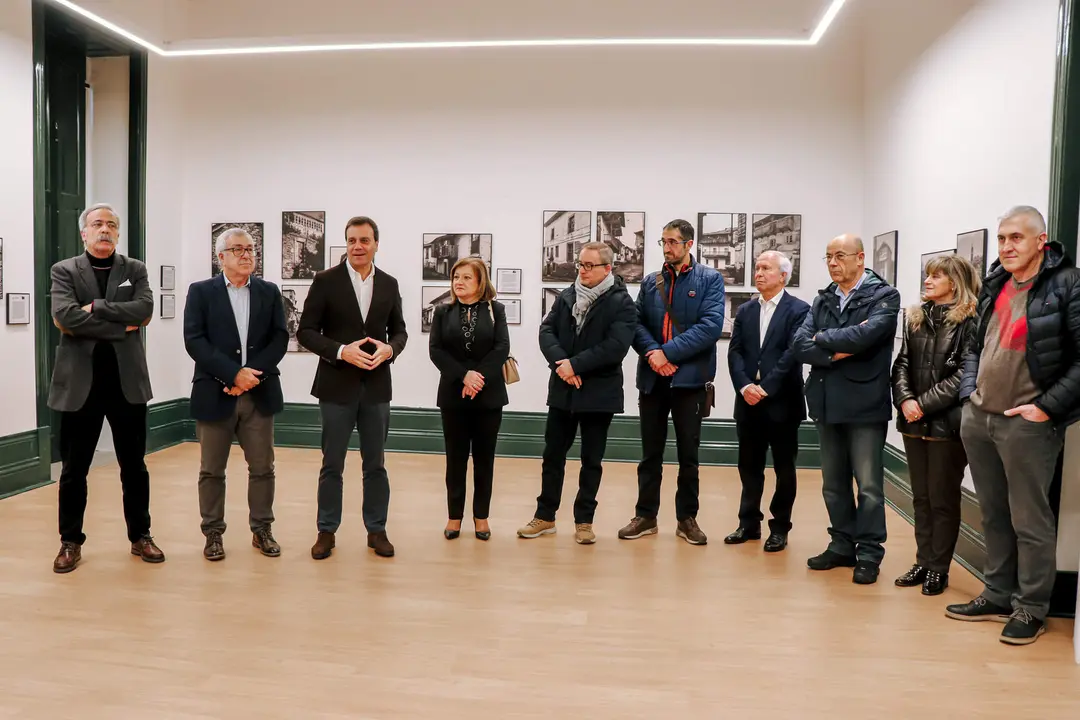 Exposición “Cualquier tiempo pasado”