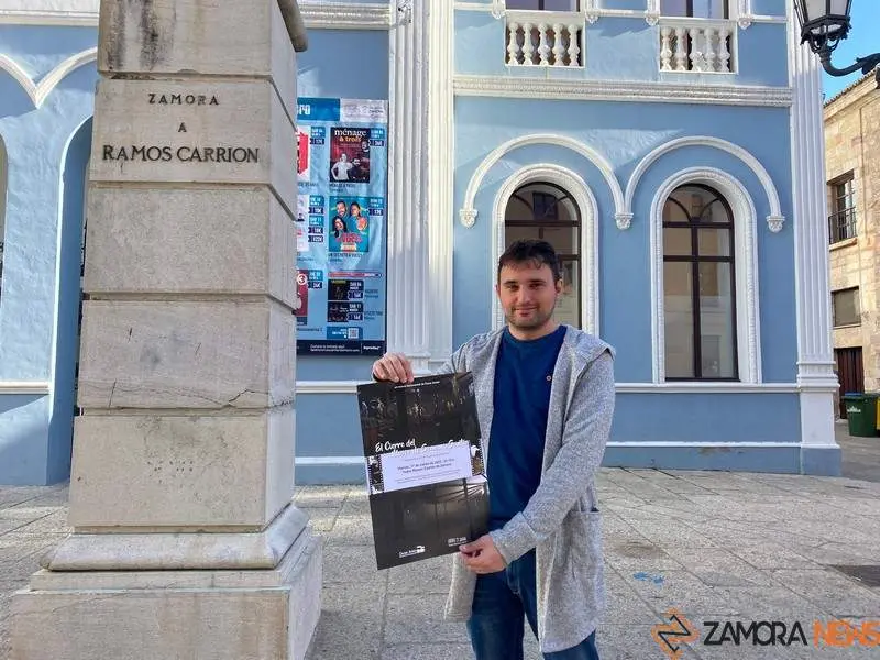 Óscar Antón presenta su documental sobre el cierre del Museo de la Semana Santa (1)