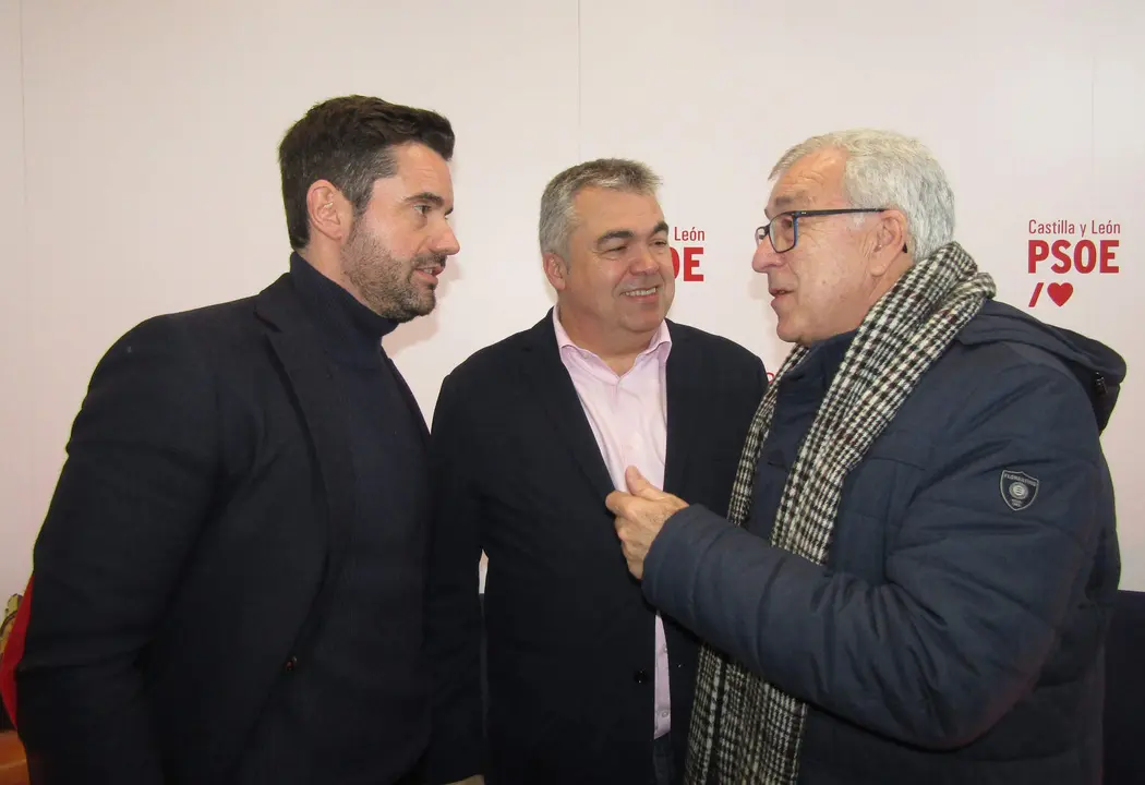 PSOE Zamora. Antidio Fagúndez, Santos Cerdán y José Fernández 2023