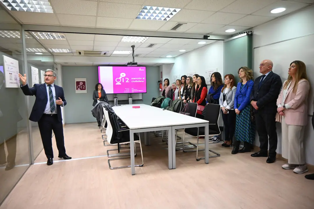 Visita el centro del Servicio de Atención al Ciudadano 012