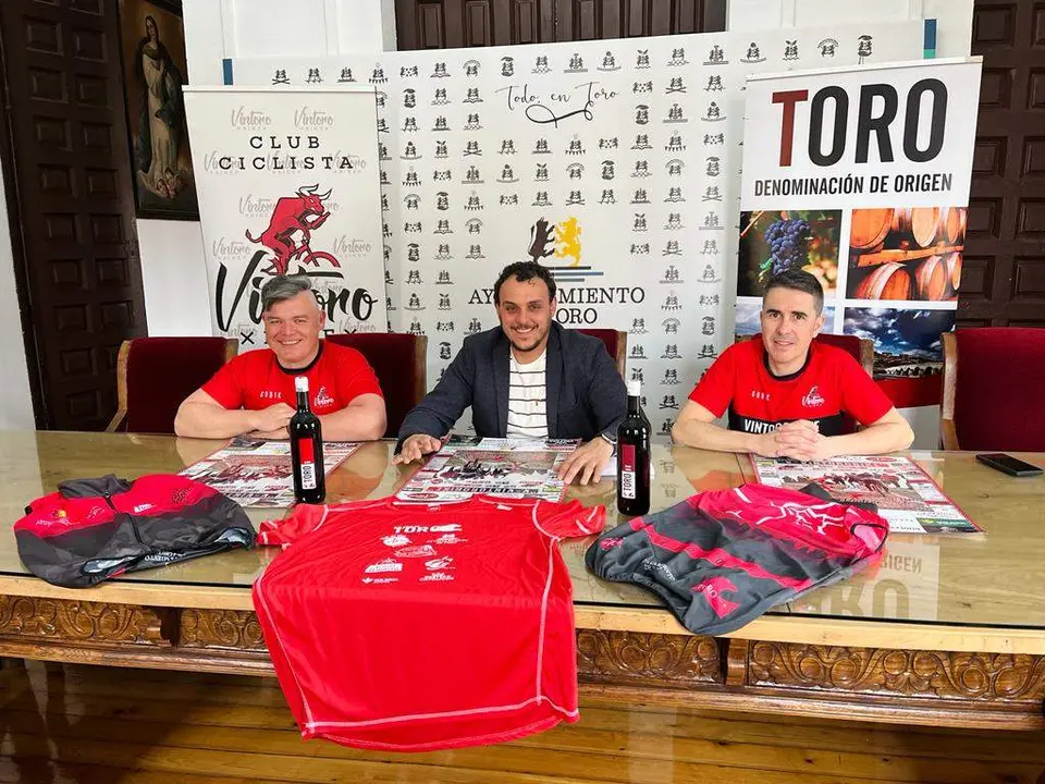 Presentación de la V edición del VinToroBike