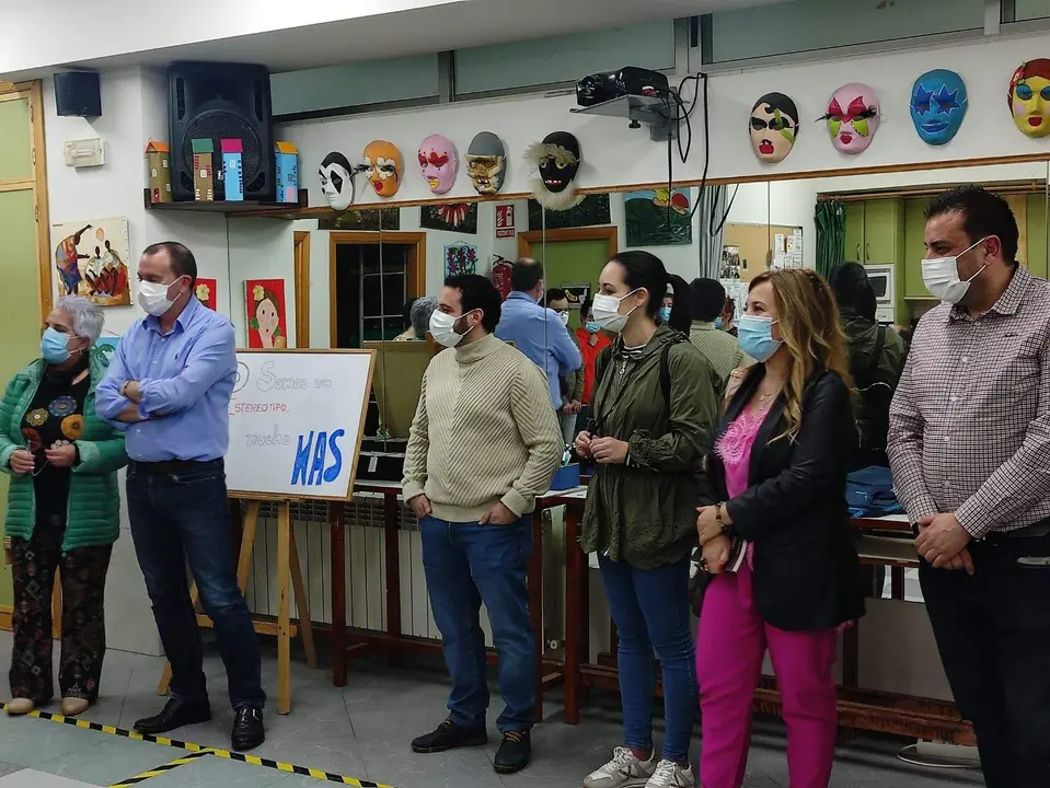 Miembros de Zamora Sí, en su visita a la Asociación Síndrome de Down de Zamora