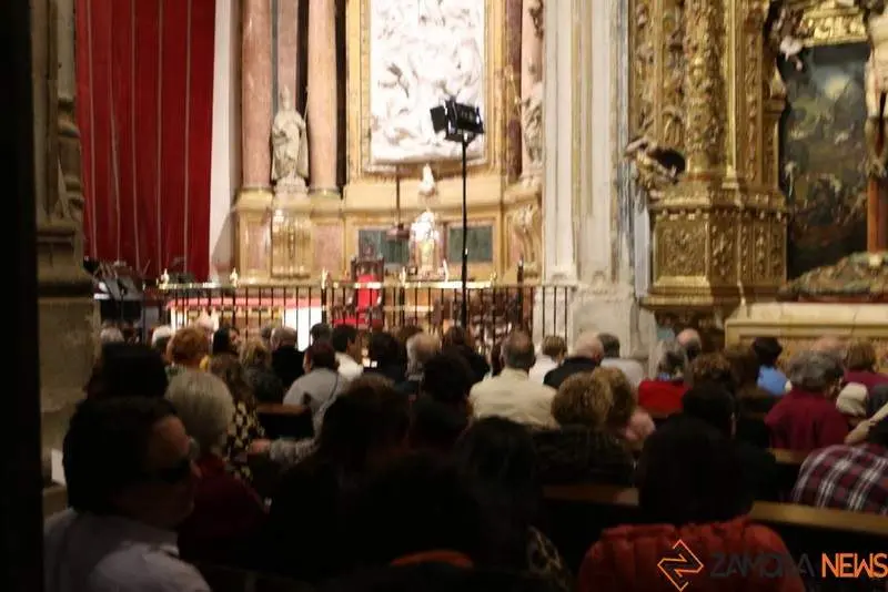 Dos divas y un barítono en la Catedral (5)