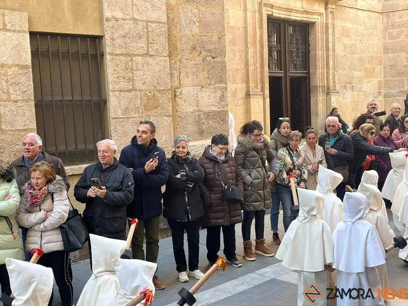 procesión colegio Medalla Milagrosa_5