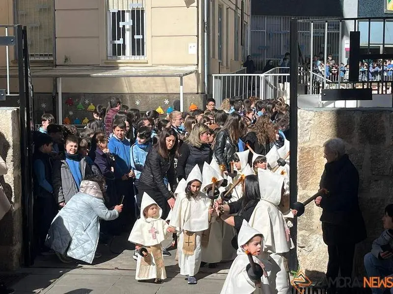 procesión colegio Medalla Milagrosa_8