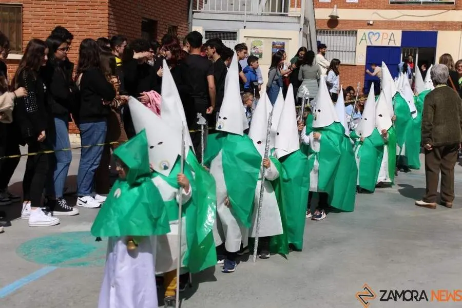 Procesión Colegio