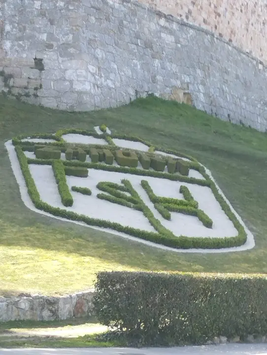 Parterre de la de la avenida de la Feria