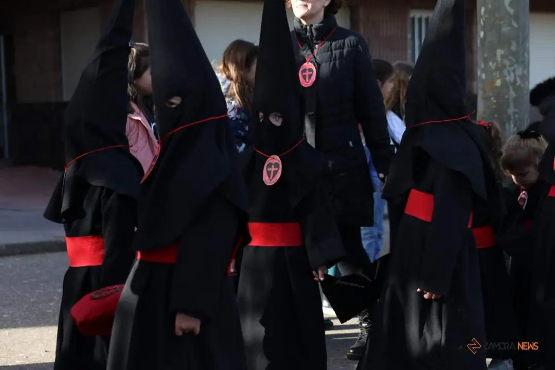 Procesión Semana Santa colegio Corazón de María