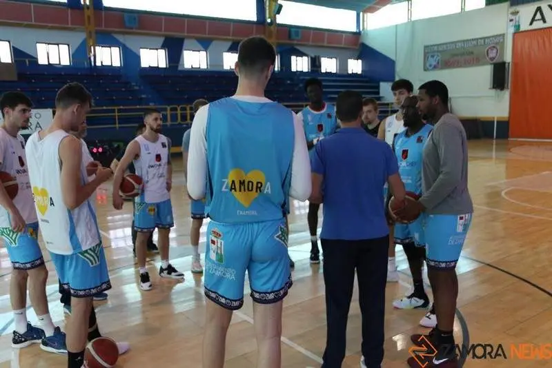 Entrenamiento CB Zamora (15)